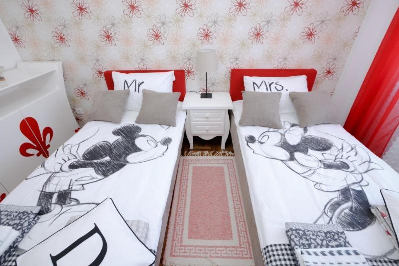 Lux Apartman Ristic 2 سوكو بانيا الغرفة الصورة